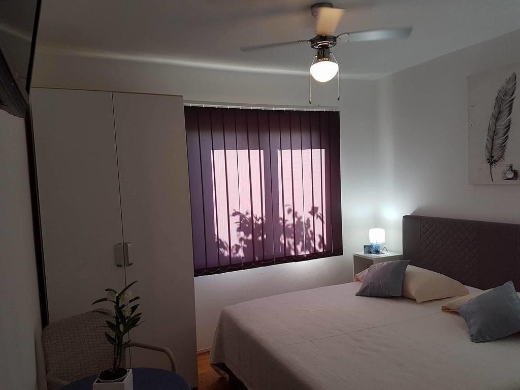 Apartments Iva Pakoštane Eksteriør billede